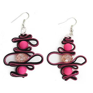 Aretes Rosa Negro C/ Gamuza