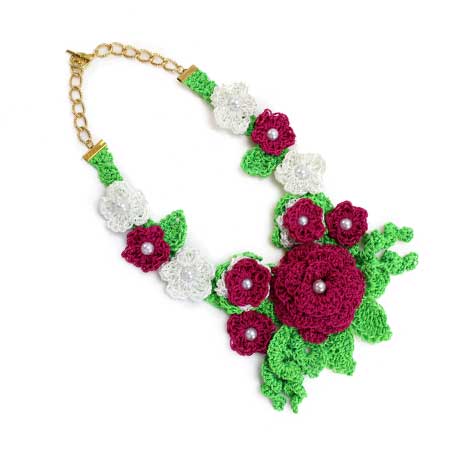 Collar Tejido Con Flores Fiusha
