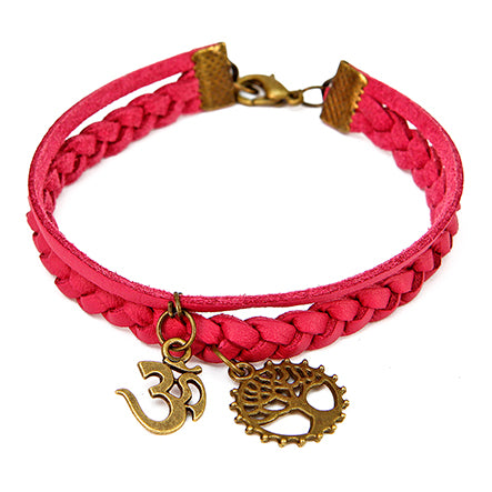 Pulsera Imitación Gamuza Con Dijes Oro Vintage